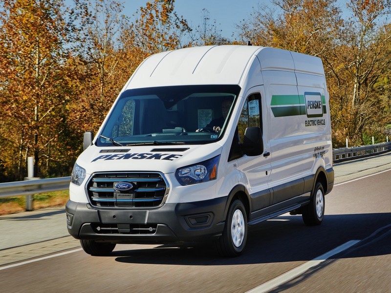 Penske objednává 750 Fordů E-Transit